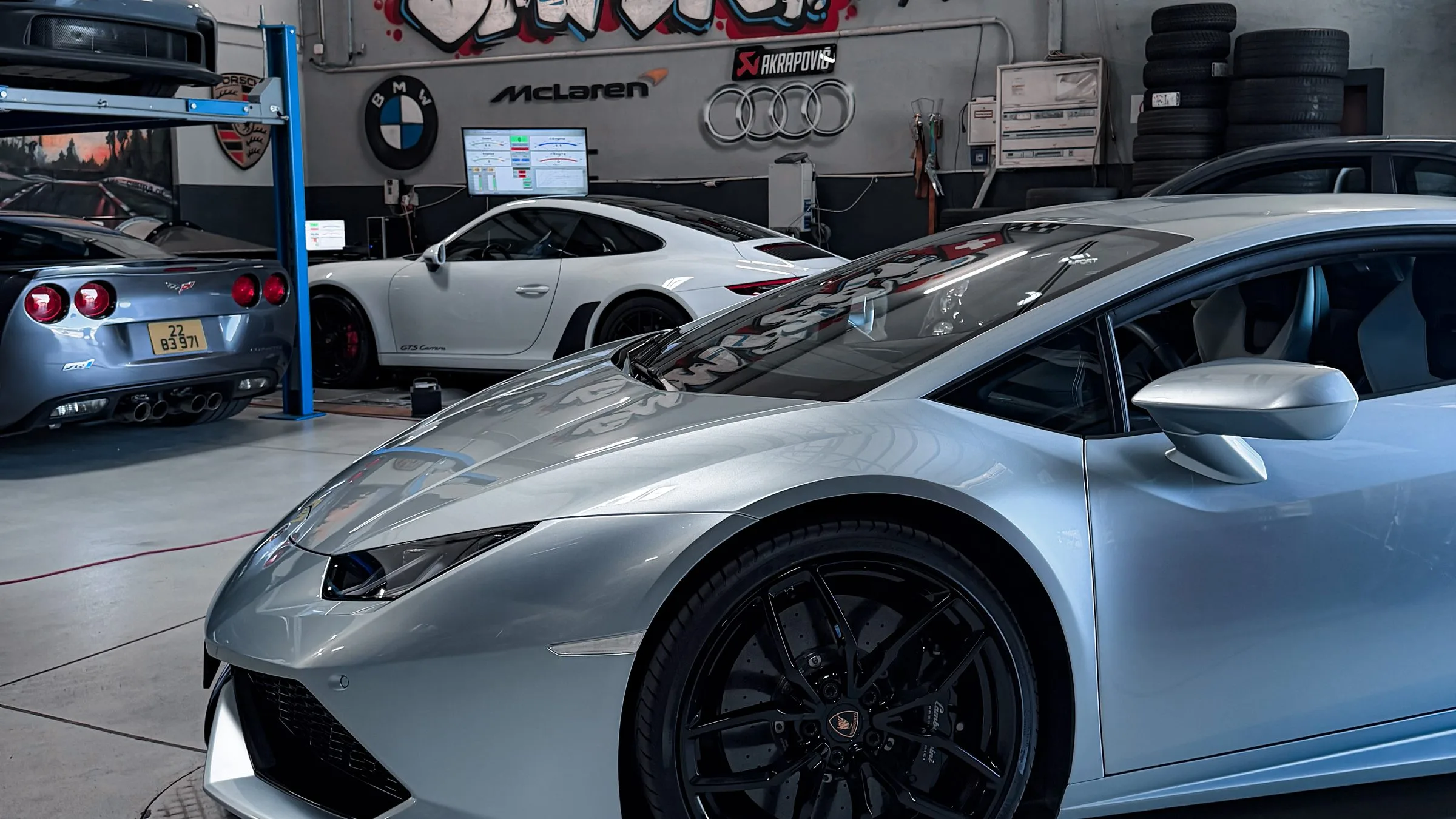 Lamborghini Huracán dans l’atelier DM Performance à Meyrin